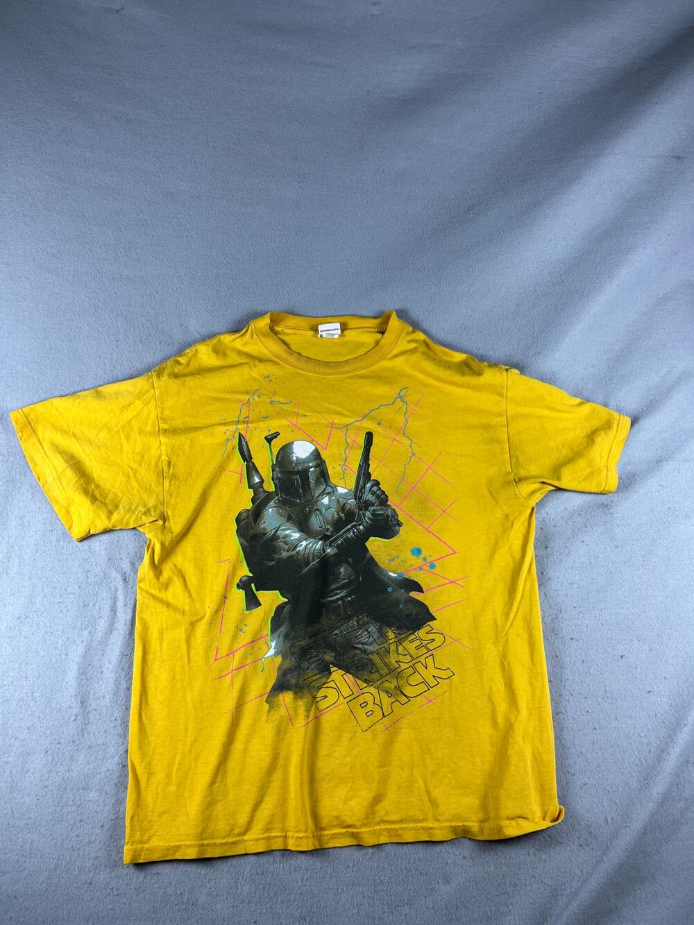 Star Wars T-Shirt Mens L Yellow Boba Fett Empire Strikes Back Graphics Y2K Tee